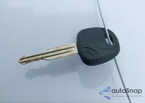 2005 Hyundai Elantra Gls/Gt from USA, damaged, VIN KMHDN46D65U142174